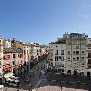 https://iloftmalaga-plaza-constitucion-larios.1costadelsol.com